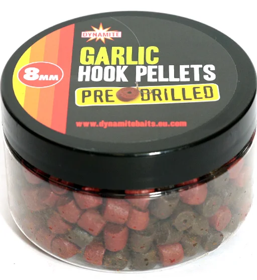 Пеллетс Dynamite Baits Pre-Drilled Garlic Hook Pellets 8mm 150g