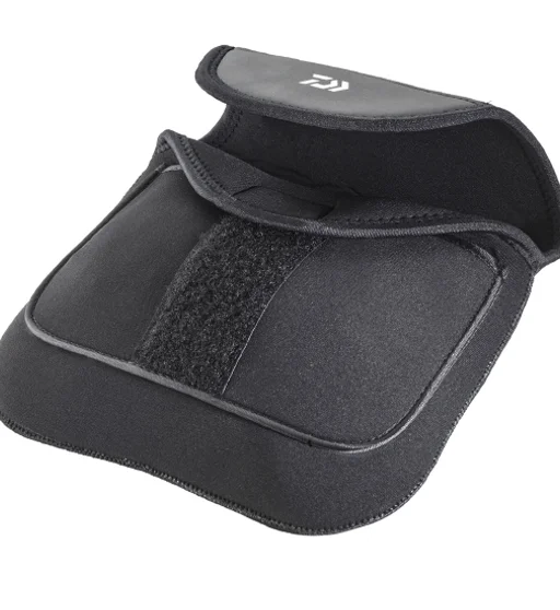 Чохол для котушок Daiwa Neoprene Reel Cover L 23.5x18cm 4500-8000 size